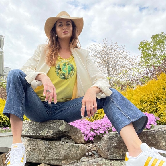 Meet your Posher, Heather - Picture 3 of 16